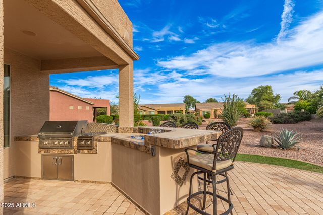 42551 W FALLING STAR Court, Maricopa, AZ 85138
