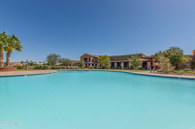 42551 W FALLING STAR Court, Maricopa, AZ 85138