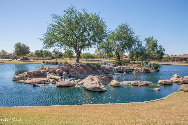 42551 W FALLING STAR Court, Maricopa, AZ 85138