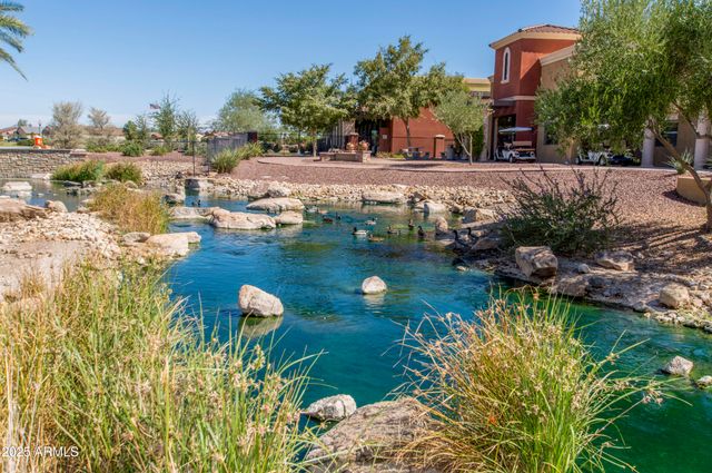 42551 W FALLING STAR Court, Maricopa, AZ 85138