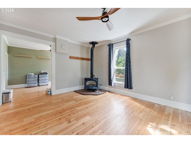 730 S 12TH Ave, Cornelius, OR 97113
