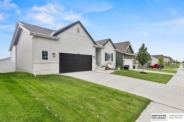 11009 Baker Street, Omaha, NE 68142