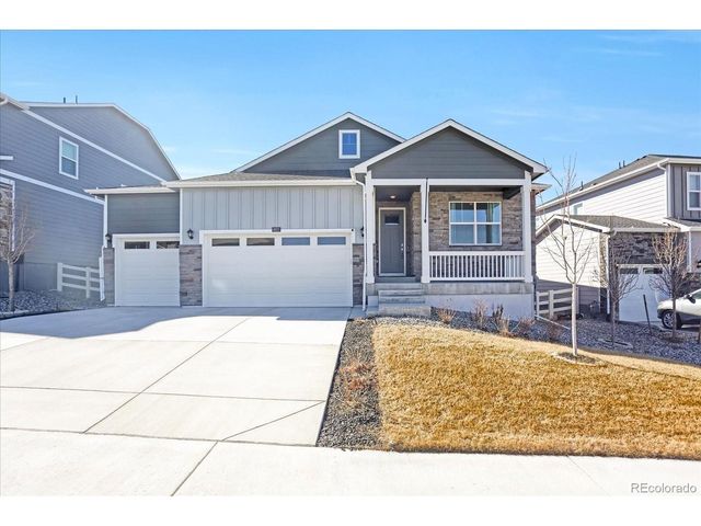 4925 Cattle Cross Trl, Castle Rock, CO 80104