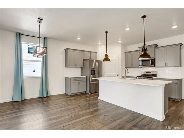 4925 Cattle Cross Trl, Castle Rock, CO 80104