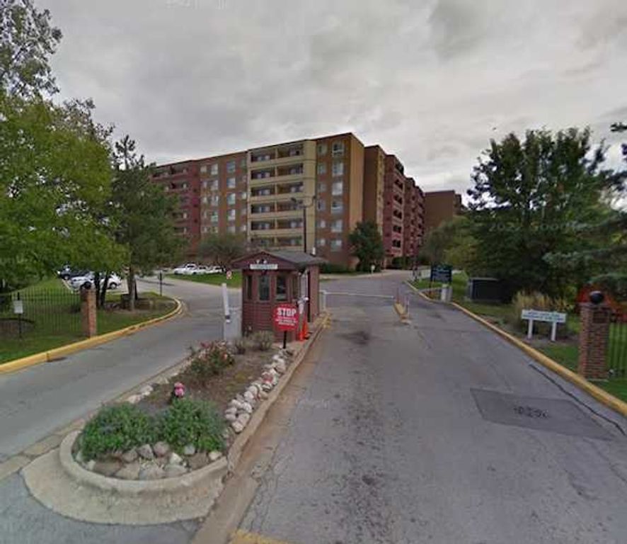 100 Park Avenue 706, Calumet City, IL 60409