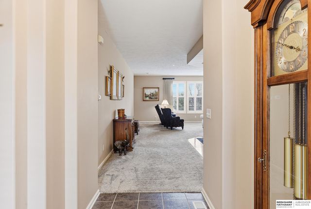 2231 Glacier Drive, Papillion, NE 68046