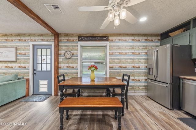 215 Village Lane, Lafayette, LA 70506