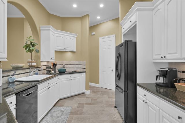 12407 Browning Drive, Montgomery, TX 77356