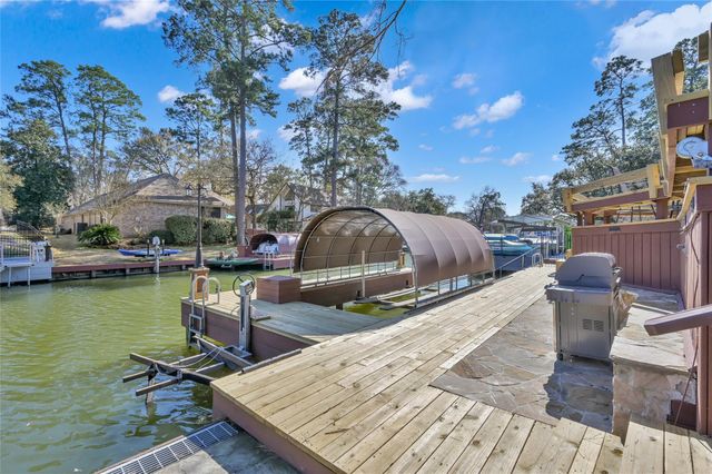 12407 Browning Drive, Montgomery, TX 77356