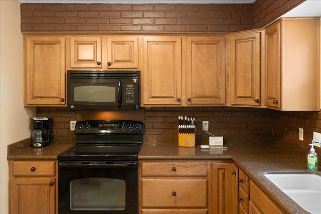 5121 148th Path W, Apple Valley, MN 55124