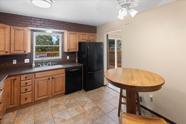 5121 148th Path W, Apple Valley, MN 55124