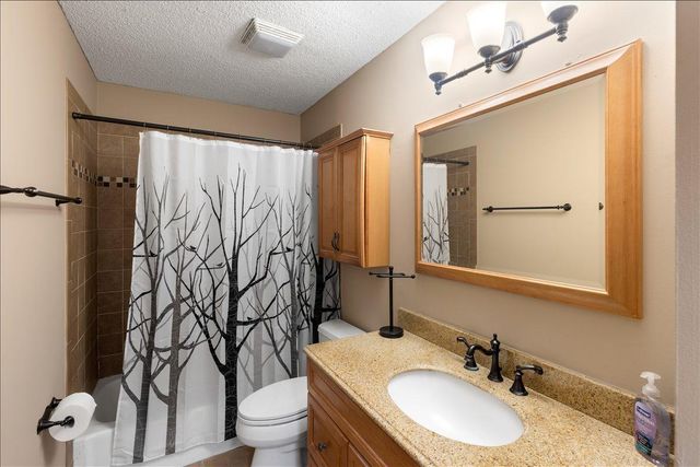 5121 148th Path W, Apple Valley, MN 55124