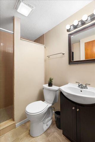 5121 148th Path W, Apple Valley, MN 55124