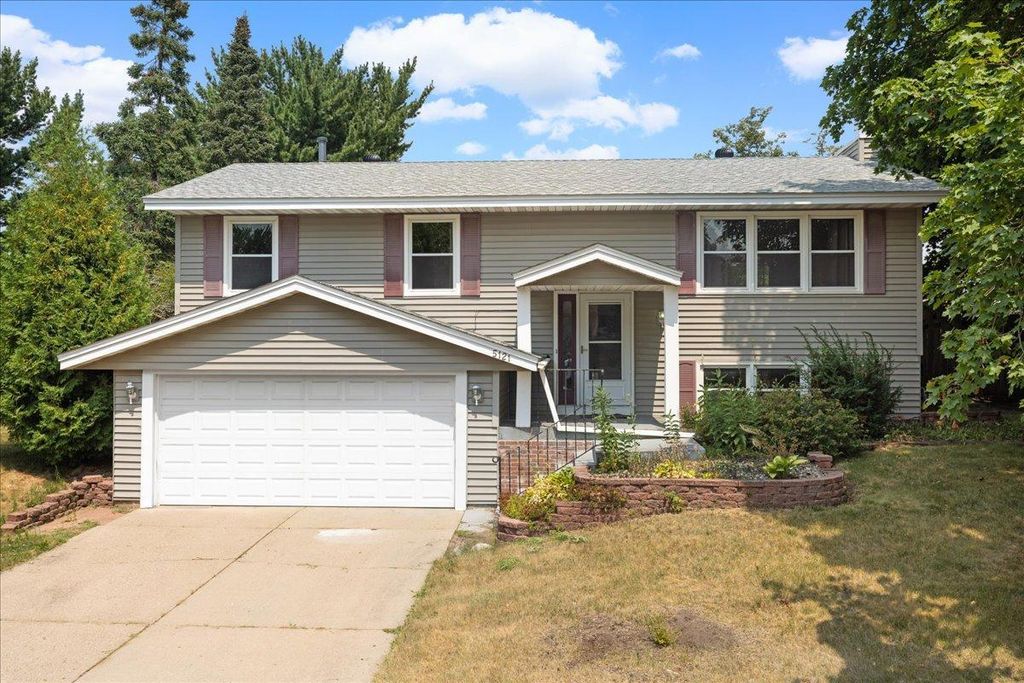 5121 148th Path W, Apple Valley, MN 55124