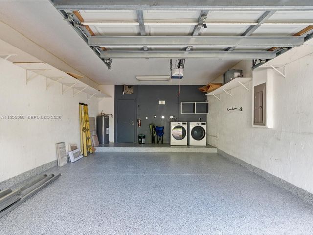 3776 San Simeon Cir, Weston, FL 33331