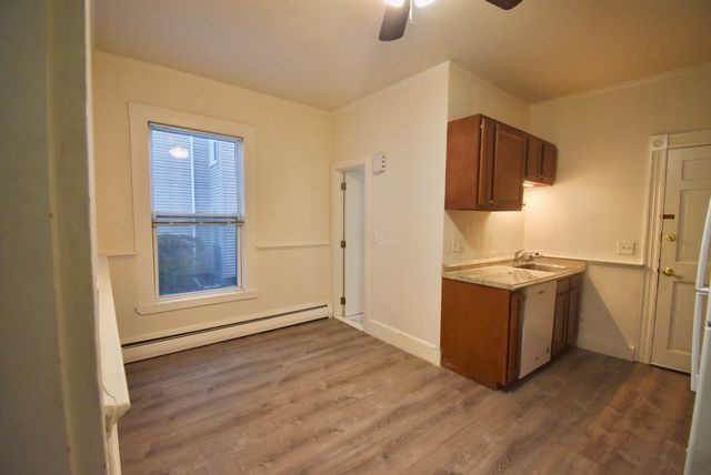 117 North St 1, Salem, MA 01970