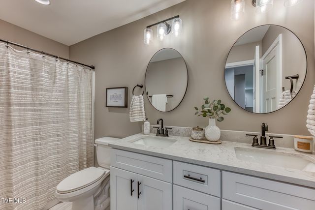 179 Tanners Cove, Johnson City, TN 37615