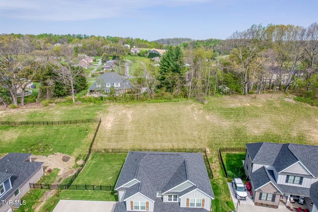 179 Tanners Cove, Johnson City, TN 37615