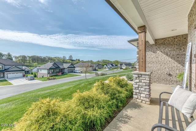 179 Tanners Cove, Johnson City, TN 37615