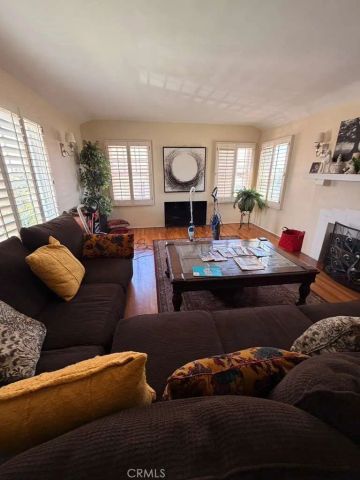 4450 W 59th Place, Los Angeles, CA 90043