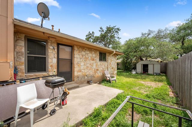 101 Norwood DR B, Georgetown, TX 78628