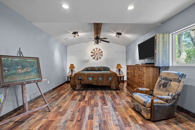 1300 Finney Drive, Weatherford, TX 76085
