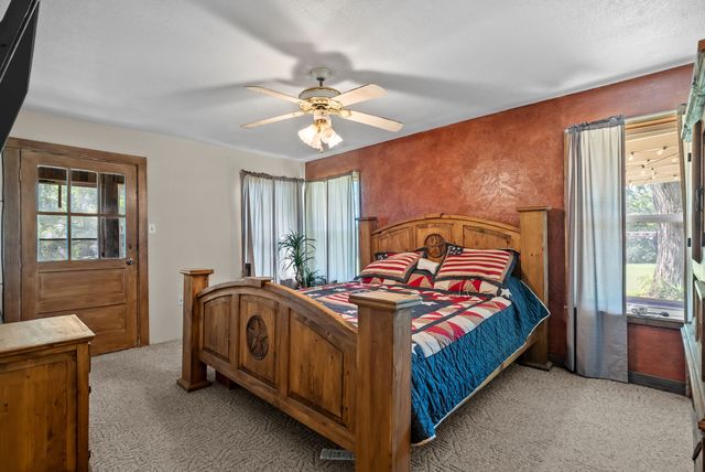 1300 Finney Drive, Weatherford, TX 76085