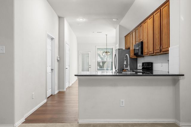 1008 Grey Fox Drive, Savannah, TX 76227