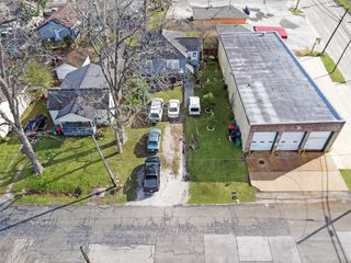 4 E Francis Street, Baytown, TX 77520