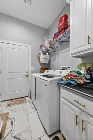 25385 U.S. 54, Walker, MO 64790
