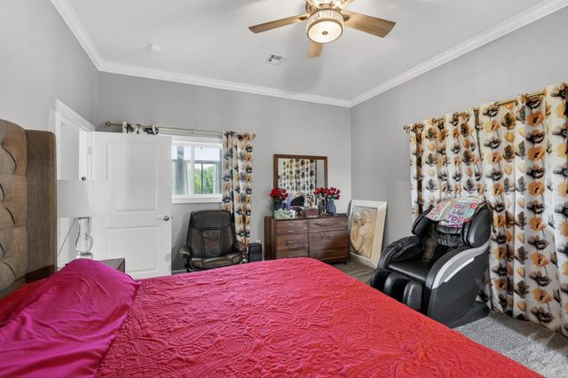 25385 U.S. 54, Walker, MO 64790