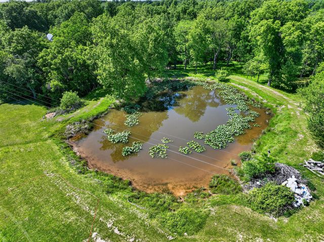 25385 U.S. 54, Walker, MO 64790