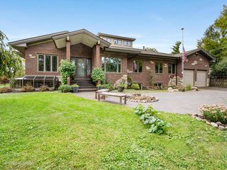 4218 Florence Avenue, Downers Grove, IL 60515