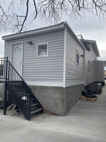 10481 165th Street, Jamaica, NY 11433