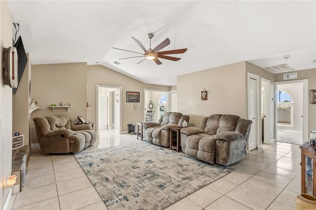 8638 S Ash Street, Mohave Valley, AZ 86440