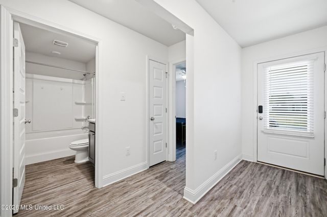 6575 Eastland Circle, Biloxi, MS 39532