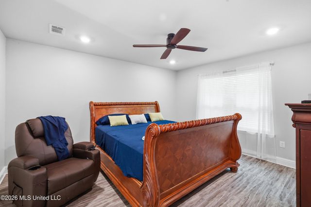 6575 Eastland Circle, Biloxi, MS 39532