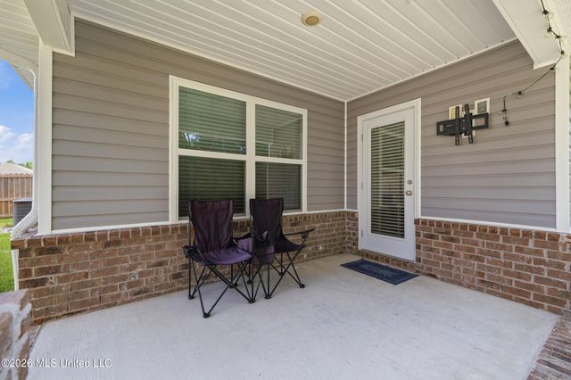 6575 Eastland Circle, Biloxi, MS 39532