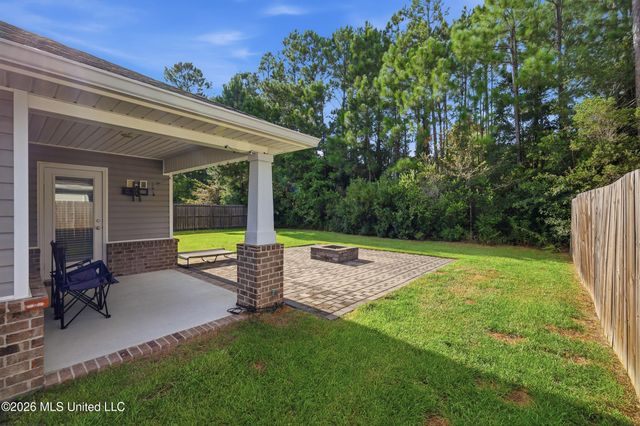 6575 Eastland Circle, Biloxi, MS 39532