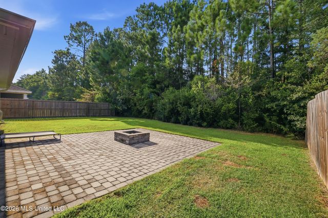 6575 Eastland Circle, Biloxi, MS 39532