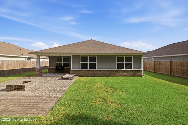 6575 Eastland Circle, Biloxi, MS 39532