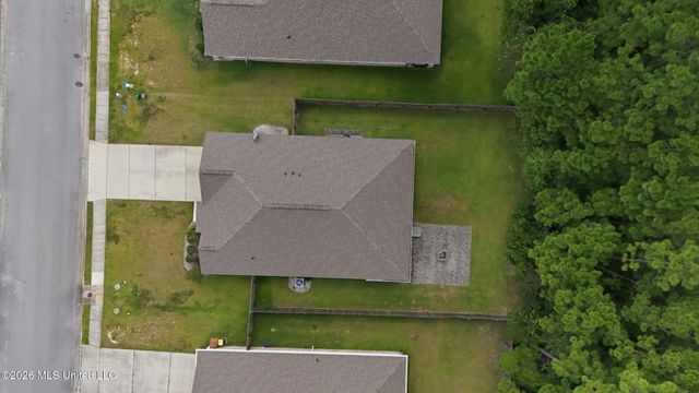 6575 Eastland Circle, Biloxi, MS 39532