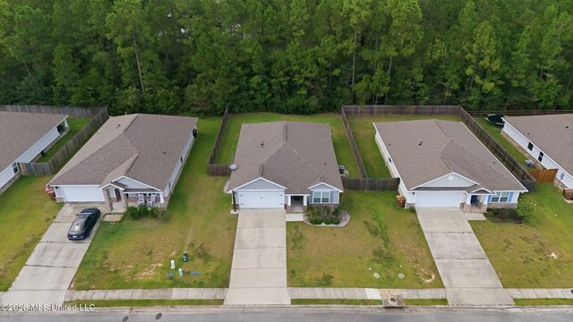 6575 Eastland Circle, Biloxi, MS 39532
