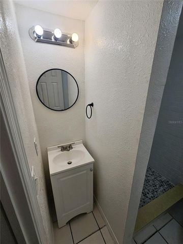 4431 ATWATER DRIVE B, Tampa, FL 33610