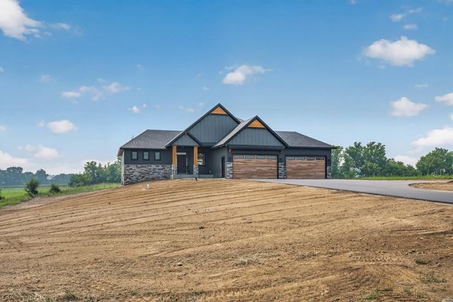 11309 238th Avenue NW, Zimmerman, MN 55398