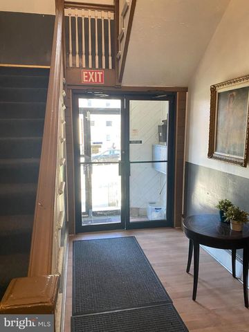 2201 MARYLAND AVE, Baltimore, MD 21218