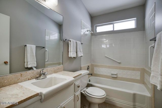 10820 N FAIRWAY Court W 218, Sun City, AZ 85351