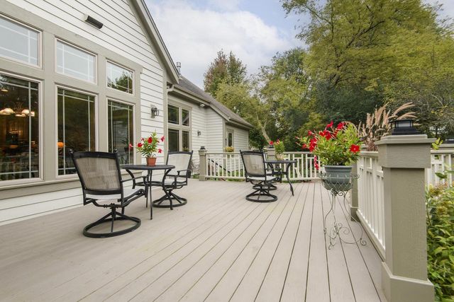 W347S9485 Jericho COURT, Eagle, WI 53119