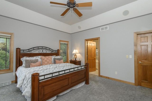 W347S9485 Jericho COURT, Eagle, WI 53119