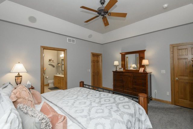W347S9485 Jericho COURT, Eagle, WI 53119